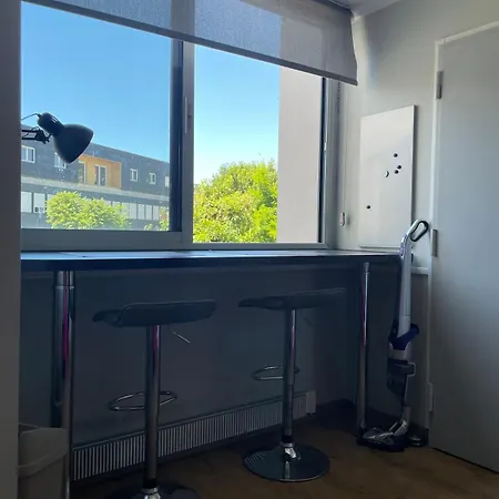 Independant Proche Centre Et Parking Apartment